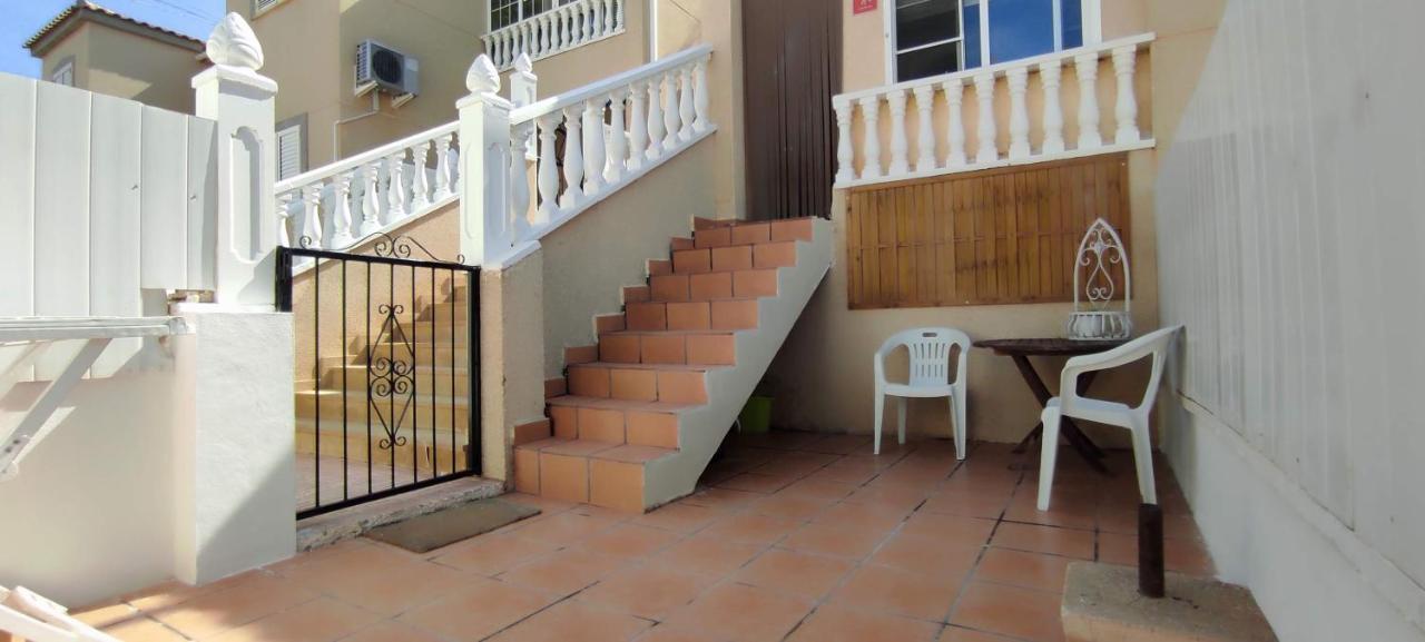 Zeus Beach La Mata Torrevieja Luaran gambar