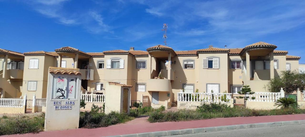 Zeus Beach La Mata Torrevieja Luaran gambar